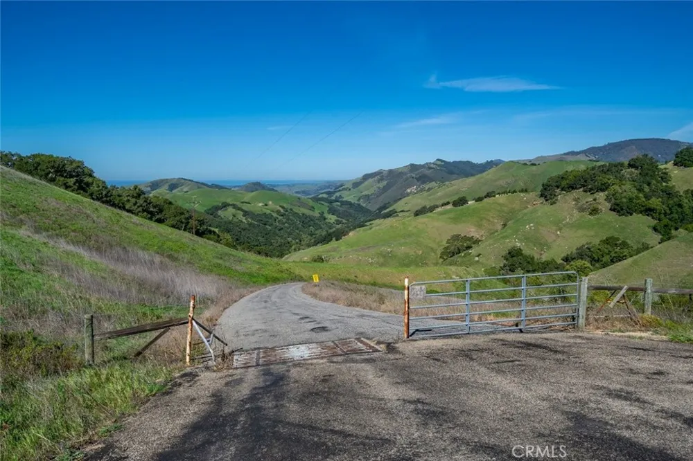 9190 Arroyo del Mar Cambria, CA 93428