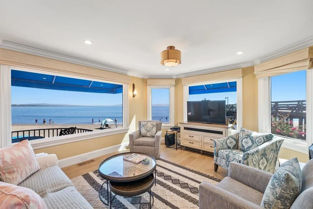 1500 Wharf Road #22 Capitola, CA 95010