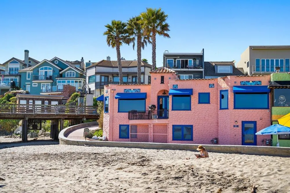 1500 Wharf Road #22 Capitola, CA 95010