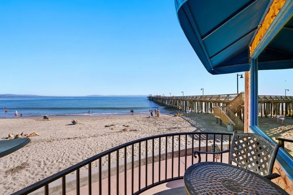 1500 Wharf Road #22 Capitola, CA 95010