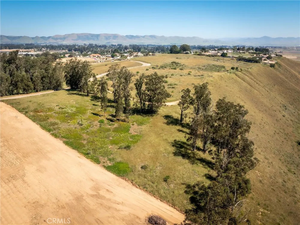 1785 Scenic View Way Nipomo, CA 93444