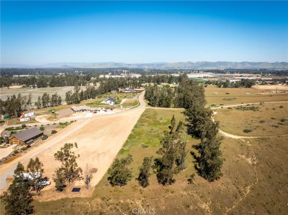1785 Scenic View Way Nipomo, CA 93444