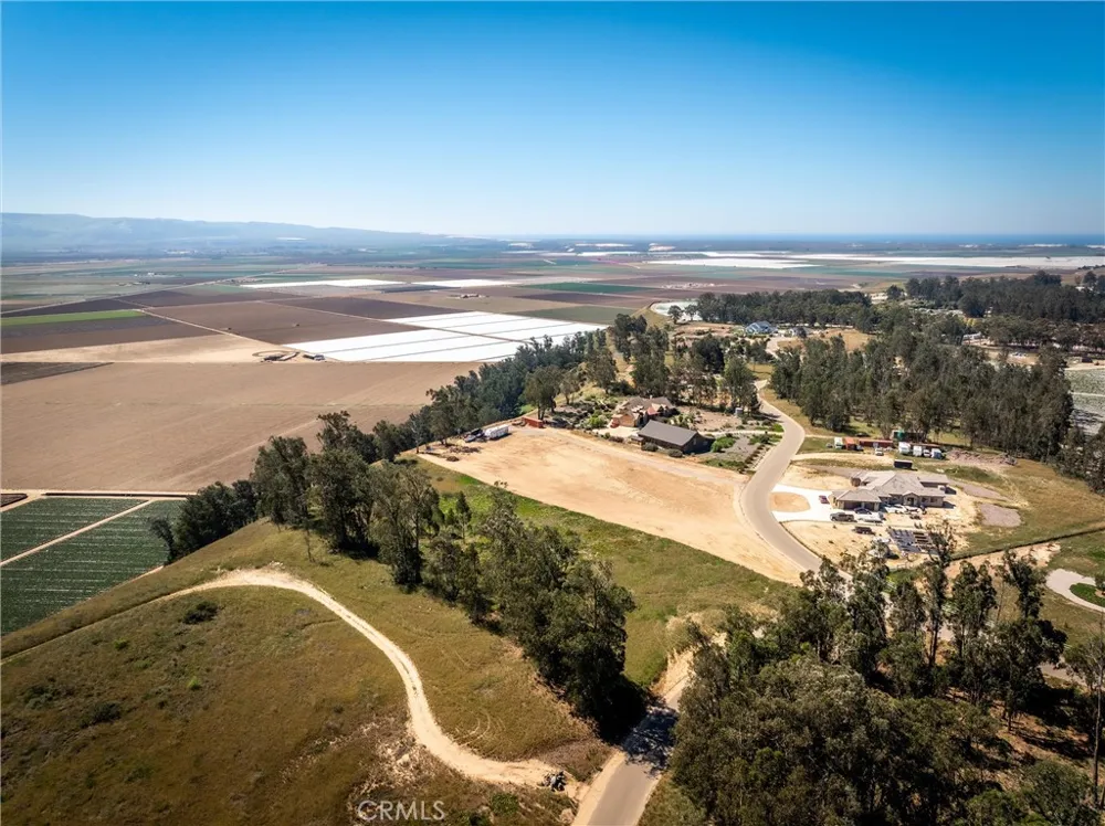 1785 Scenic View Way Nipomo, CA 93444