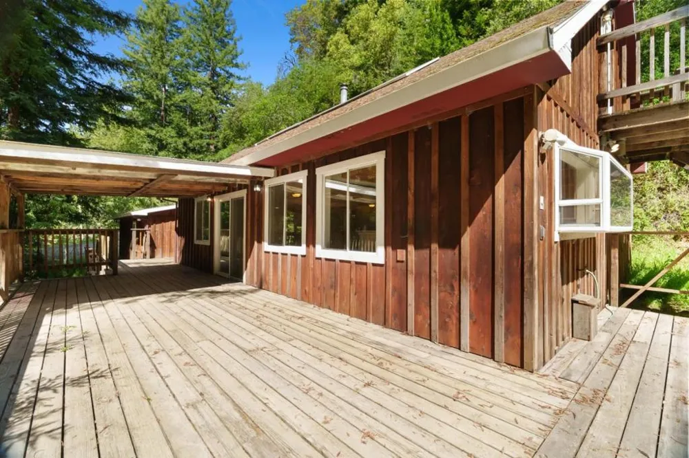 2950 Bear Canyon Road Los Gatos, CA 95033