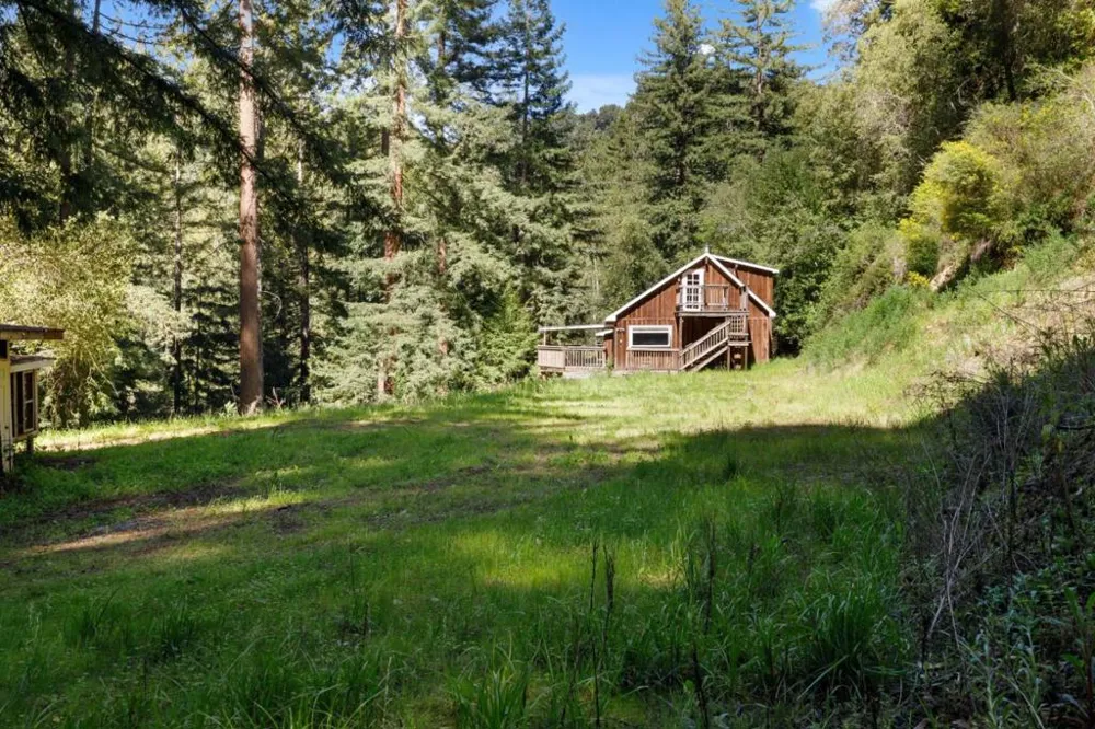 2950 Bear Canyon Road Los Gatos, CA 95033