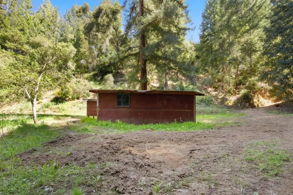 2950 Bear Canyon Road Los Gatos, CA 95033