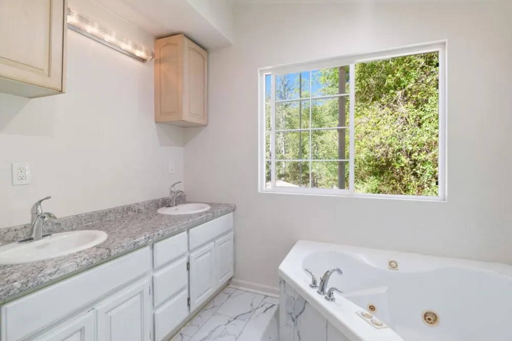 2950 Bear Canyon Road Los Gatos, CA 95033