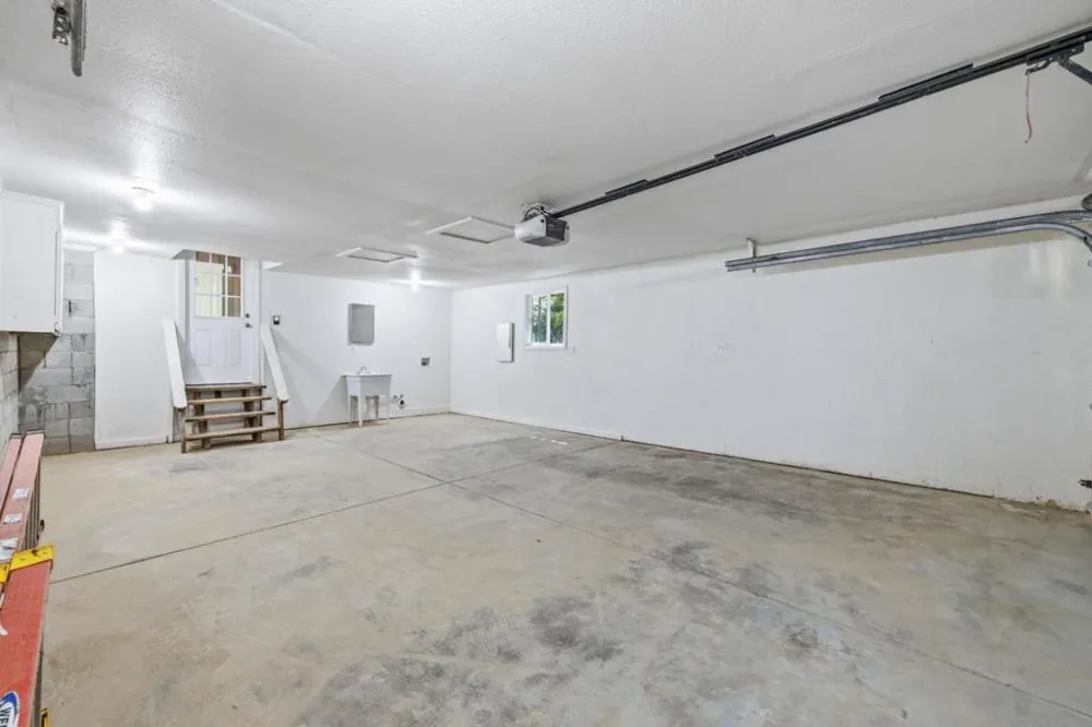 2950 Bear Canyon Road Los Gatos, CA 95033