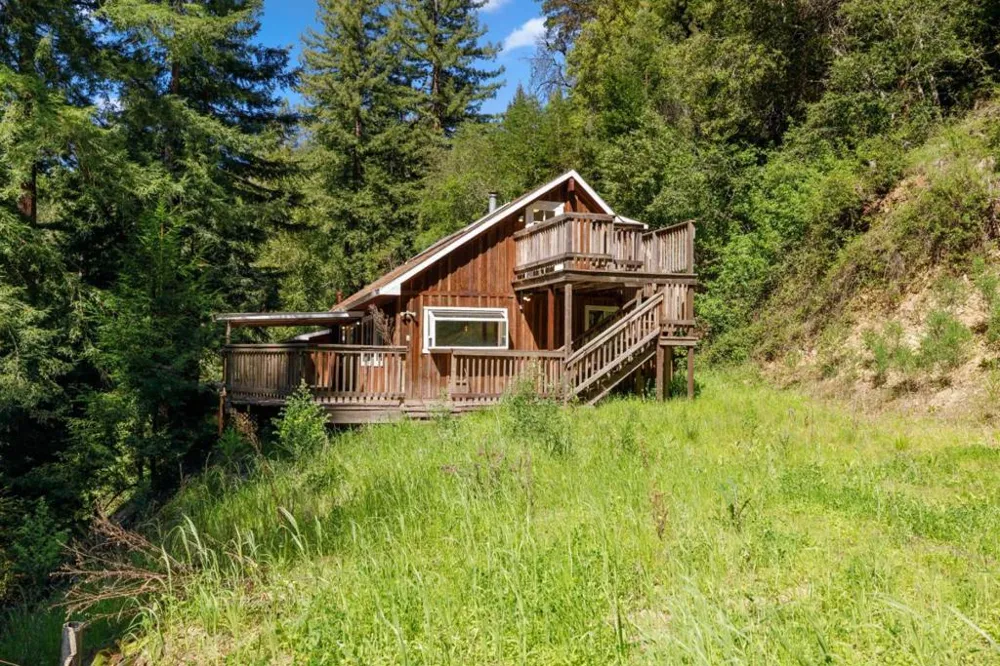 2950 Bear Canyon Road Los Gatos, CA 95033