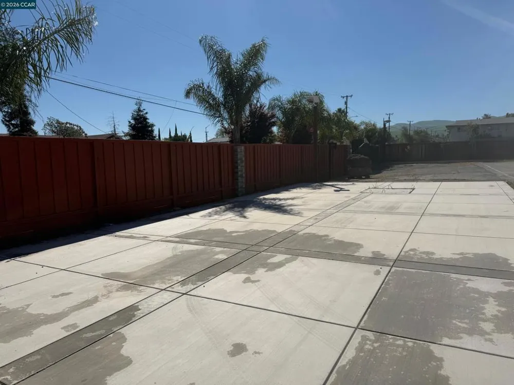 201 Solano Ave Bay Point, CA 94565