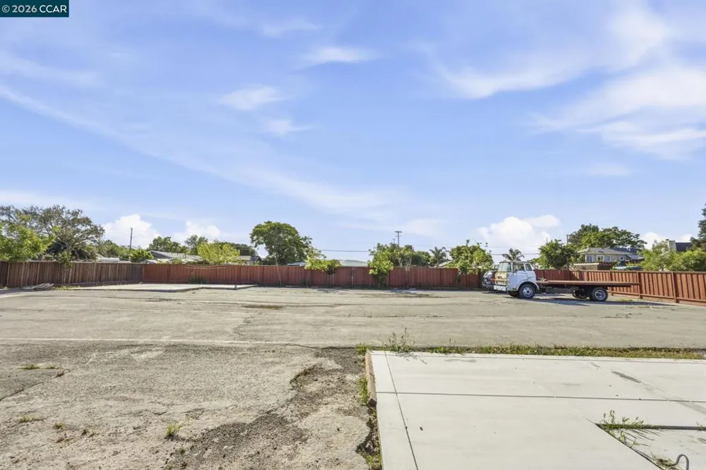 201 Solano Ave Bay Point, CA 94565