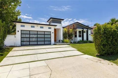 12606 Emelita Street