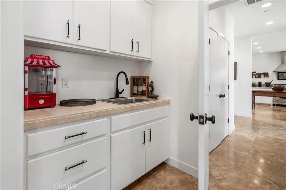 8680 Alamo Creek Santa Maria, CA 93454