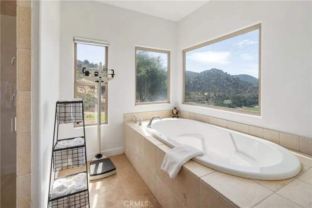 8680 Alamo Creek Santa Maria, CA 93454