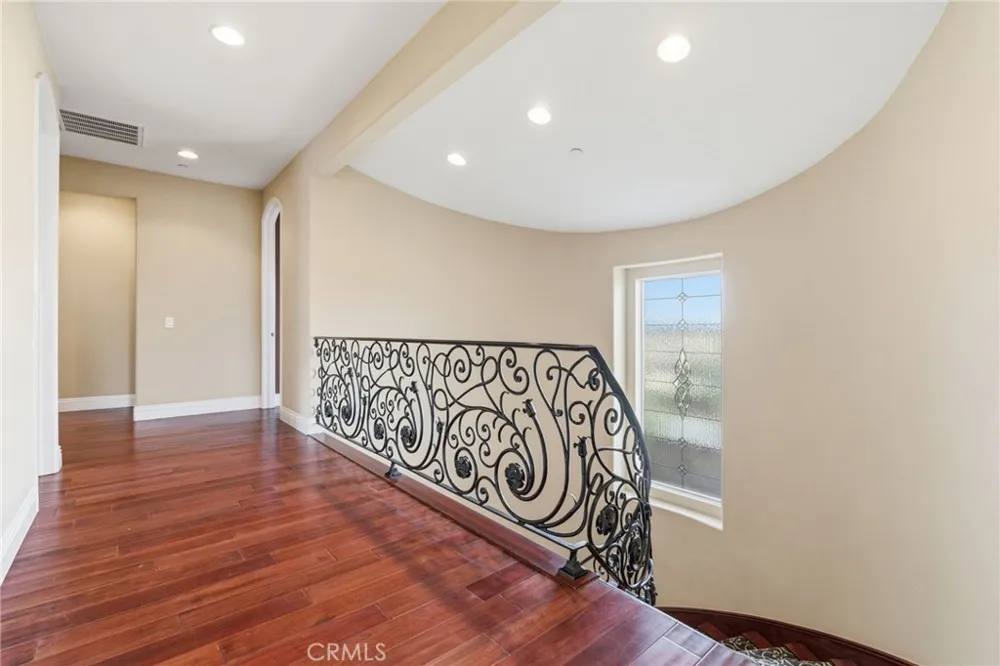 4463 Cardinal Cushing Claremont, CA 91711