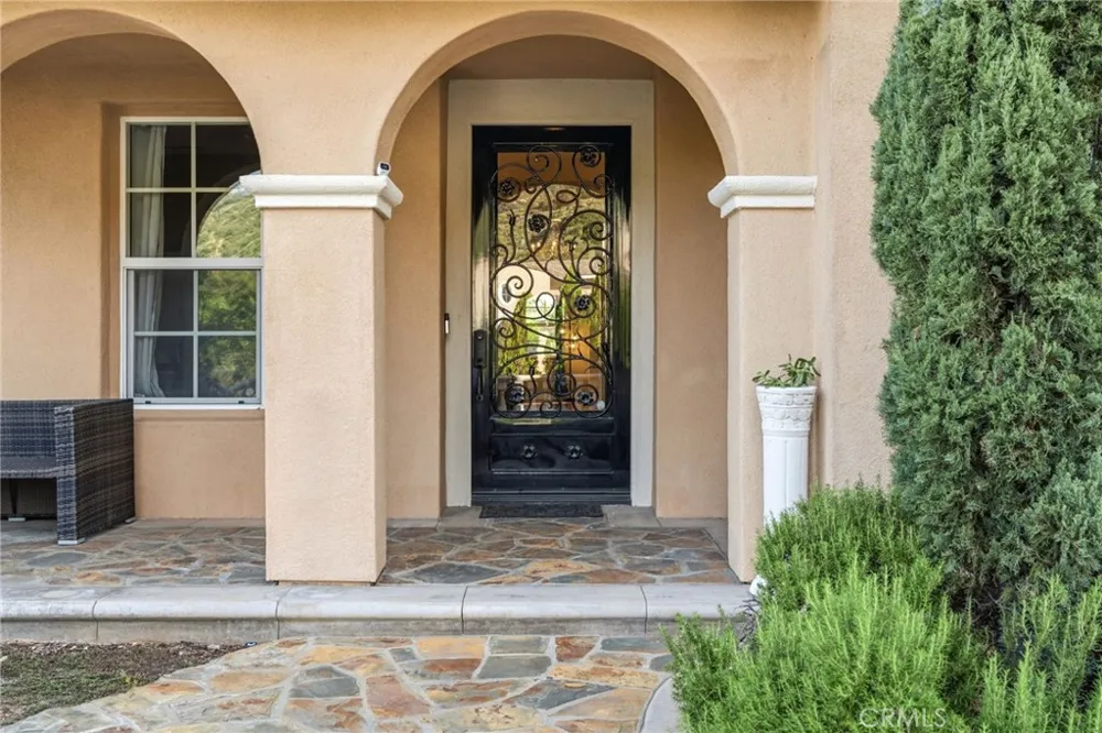 4463 Cardinal Cushing Claremont, CA 91711