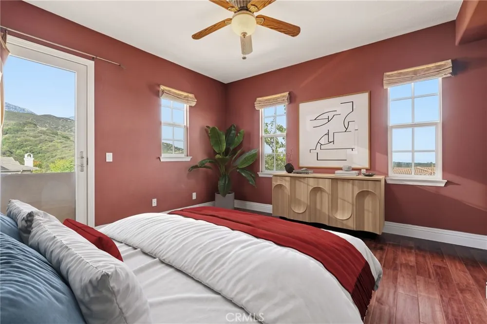 4463 Cardinal Cushing Claremont, CA 91711