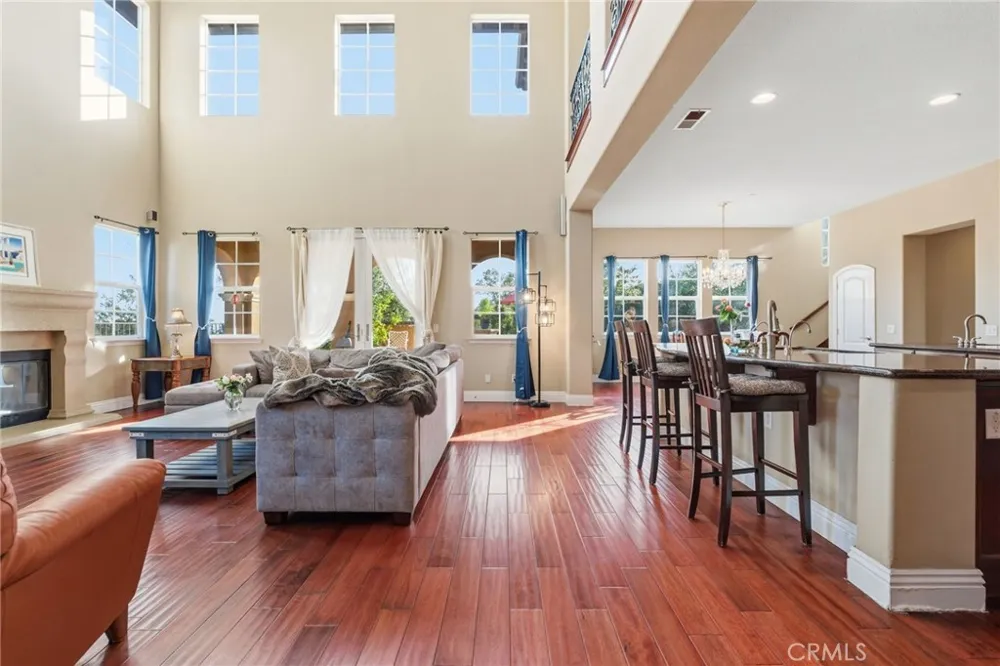 4463 Cardinal Cushing Claremont, CA 91711