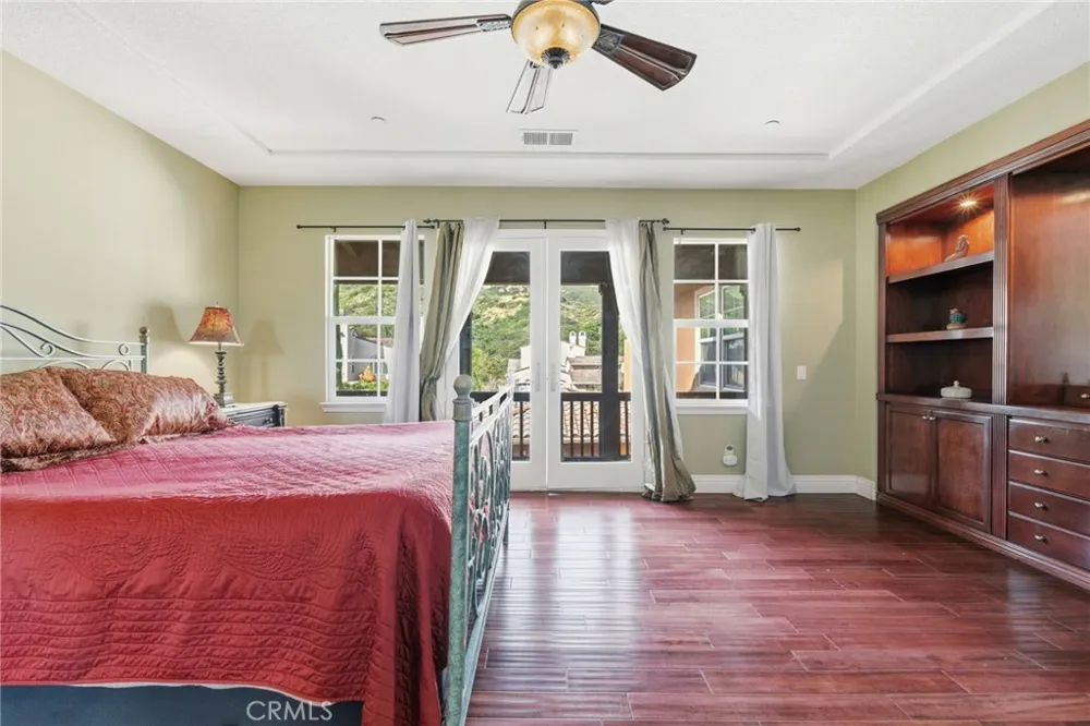 4463 Cardinal Cushing Claremont, CA 91711