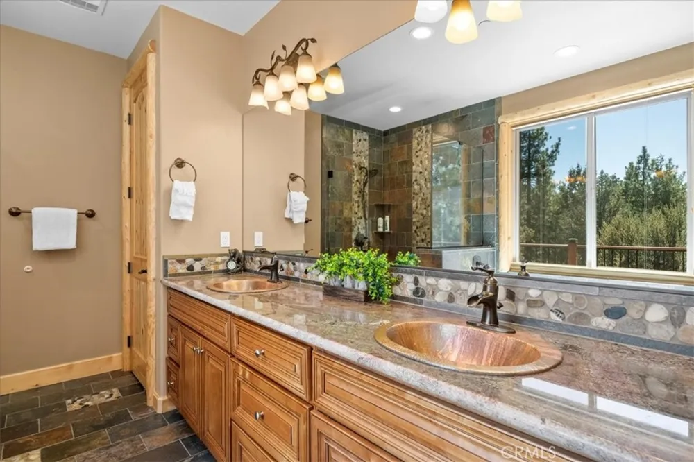 1020 Heritage Trail Big Bear City, CA 92314