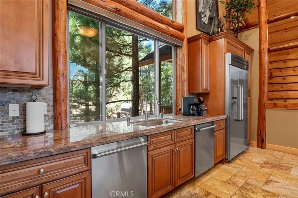 1020 Heritage Trail Big Bear City, CA 92314