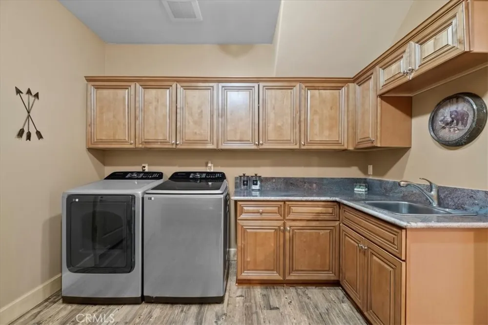 1020 Heritage Trail Big Bear City, CA 92314