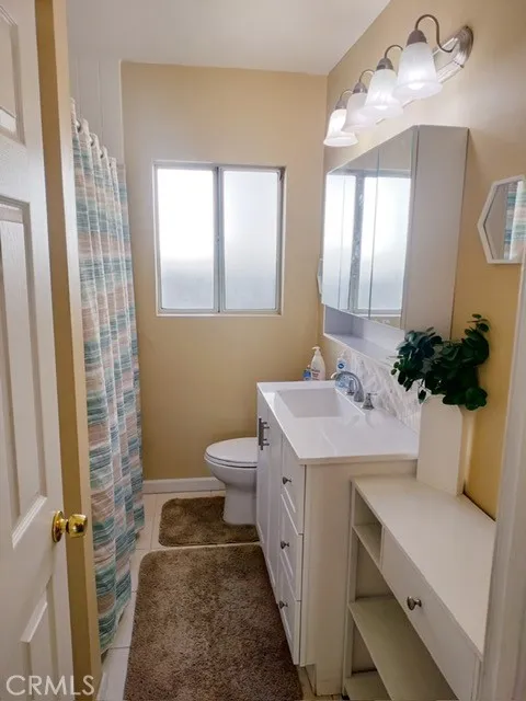 11742 Terradell Santa Fe Springs, CA 90670
