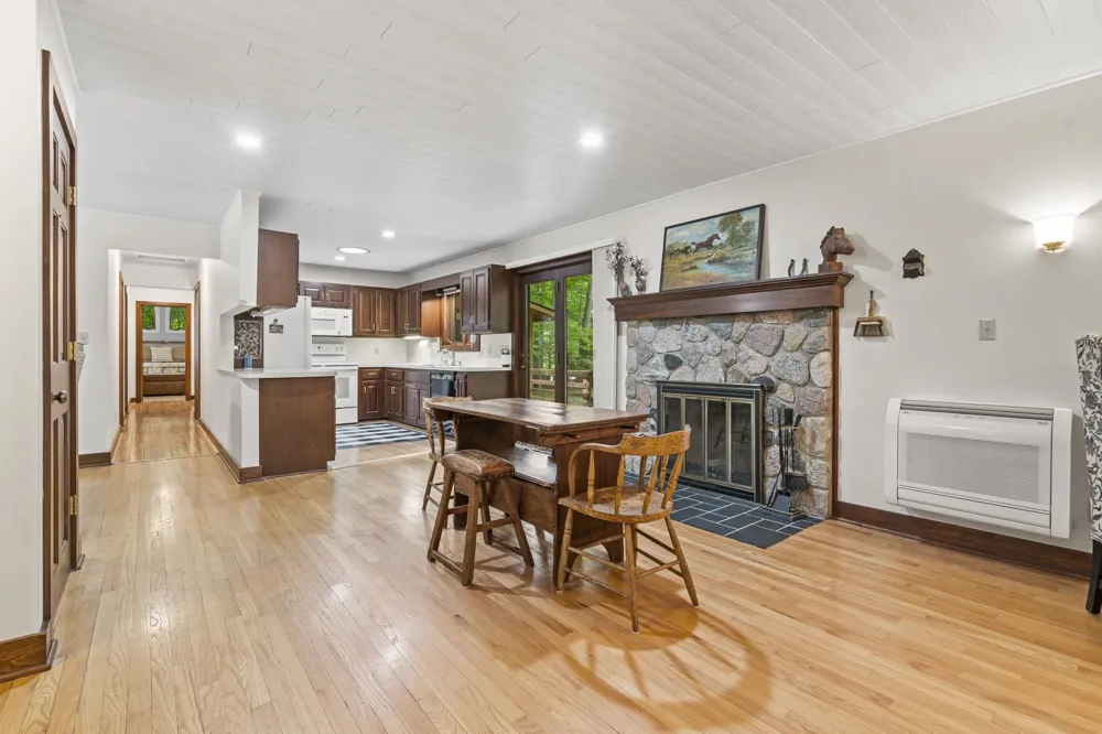 3862 Trillium Drive Leland Township, MI 49654