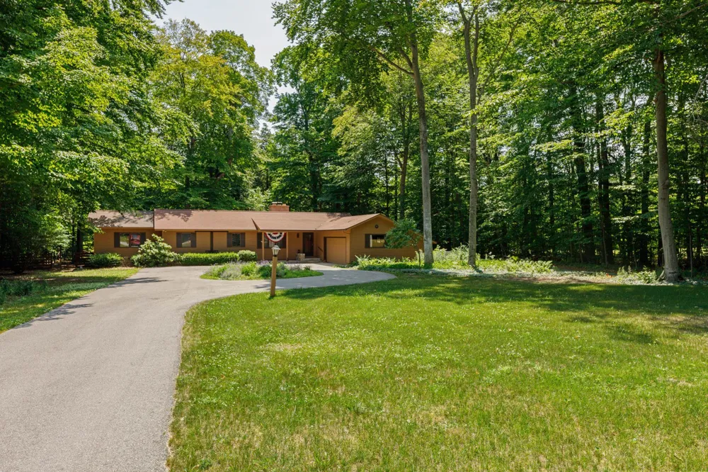 3862 Trillium Drive Leland Township, MI 49654