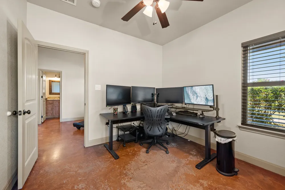 3019 FM 718 Newark, TX 76071