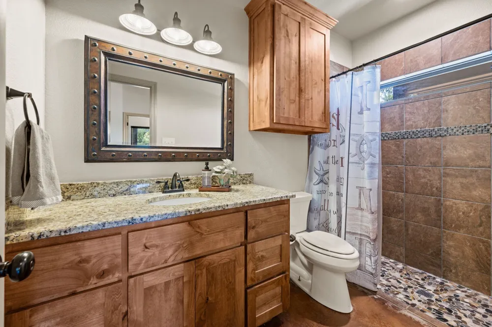 3019 FM 718 Newark, TX 76071