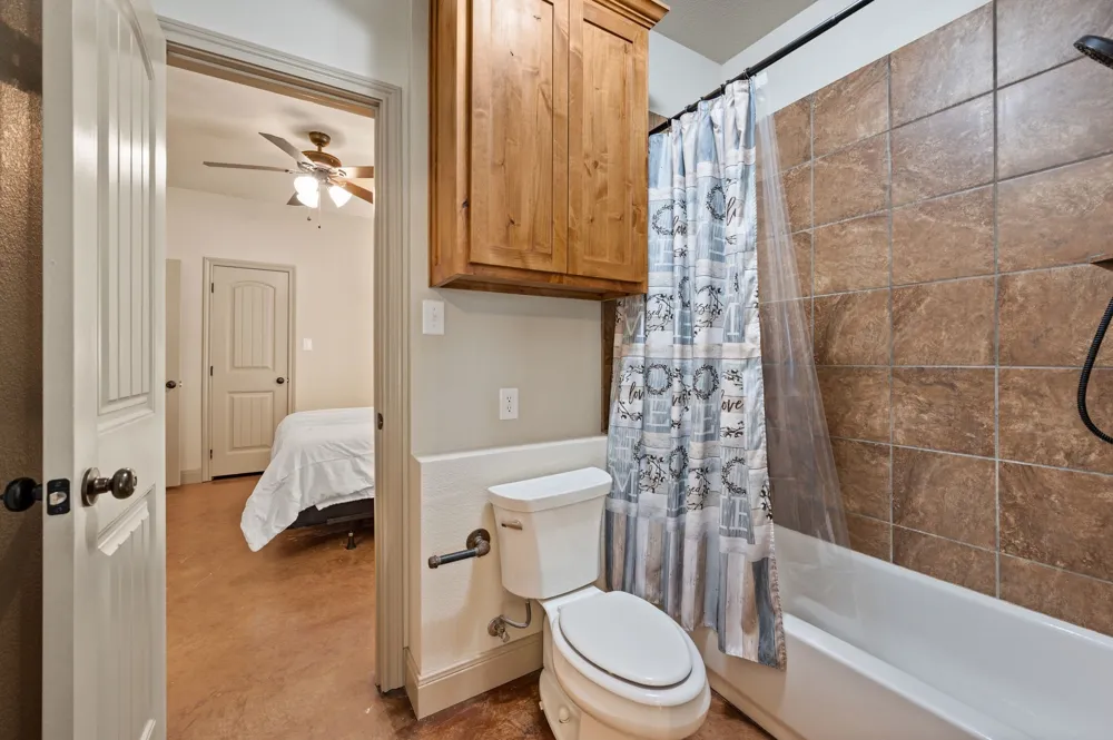 3019 FM 718 Newark, TX 76071