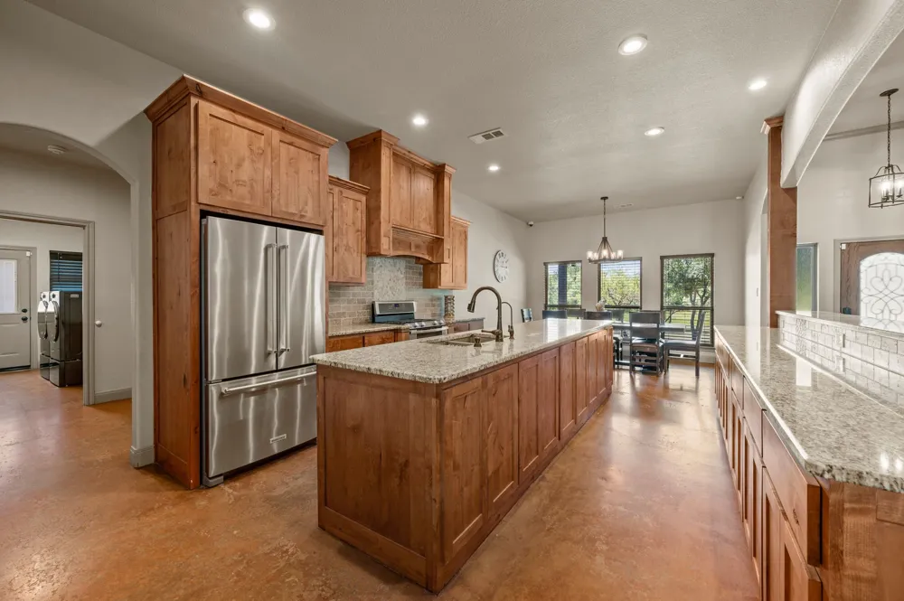 3019 FM 718 Newark, TX 76071