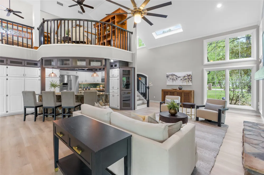 692 Private Road 5937 Emory, TX 75440
