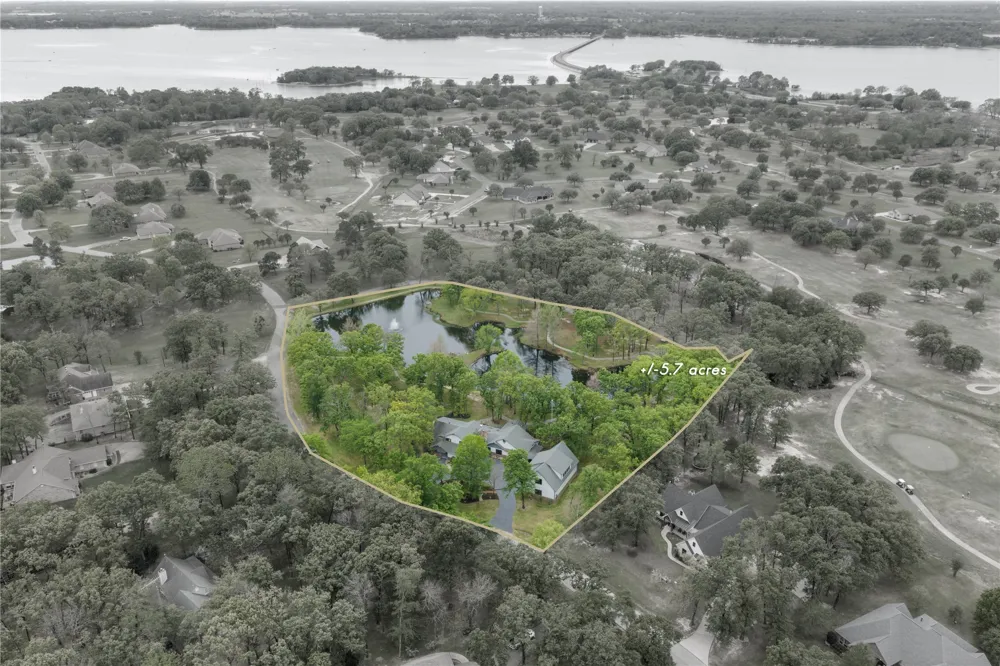 692 Private Road 5937 Emory, TX 75440