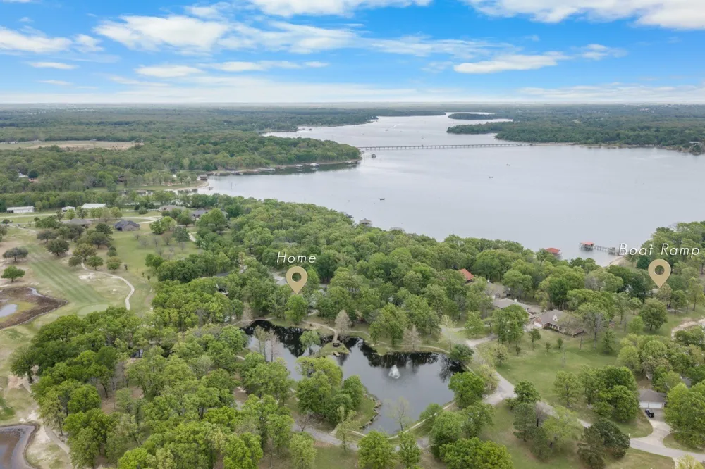 692 Private Road 5937 Emory, TX 75440