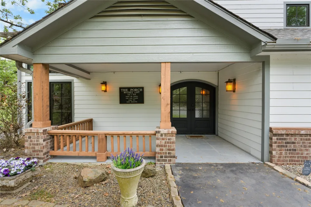 692 Private Road 5937 Emory, TX 75440