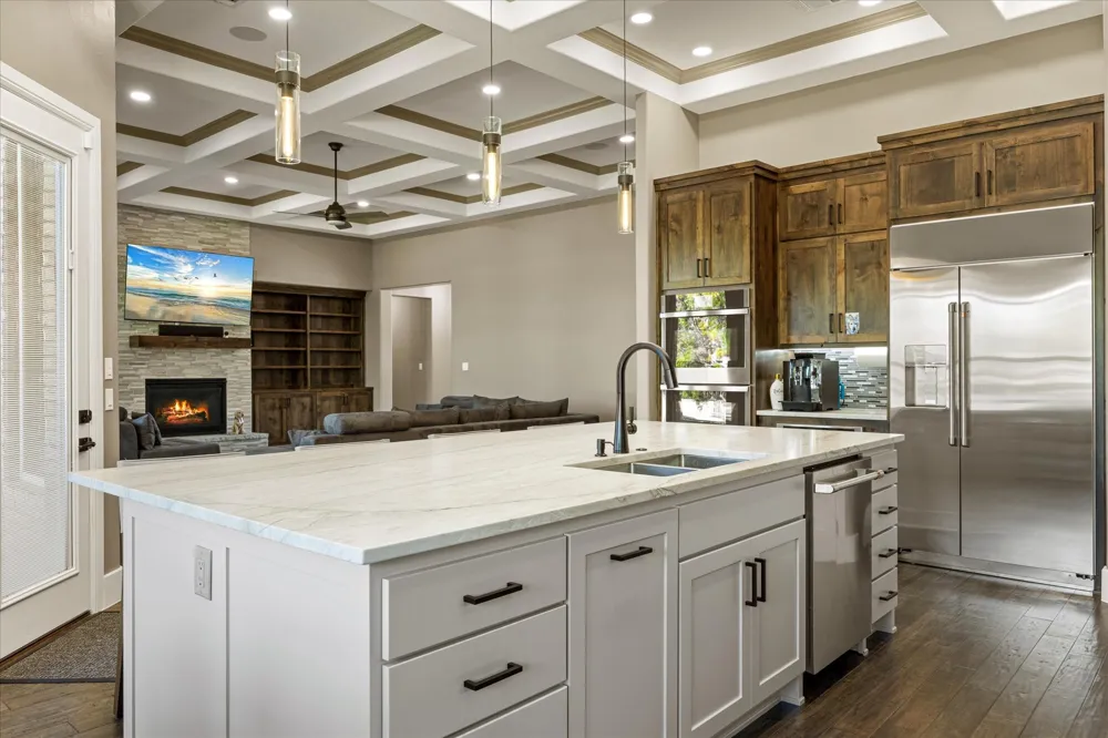 1203 Huntington Cove Court Granbury, TX 76048
