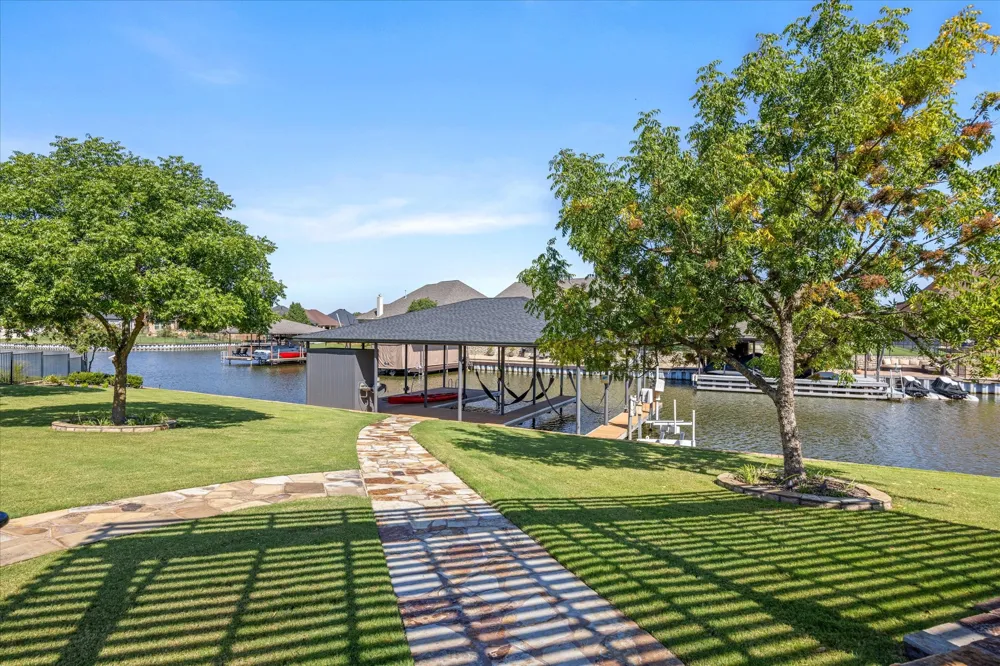 1203 Huntington Cove Court Granbury, TX 76048