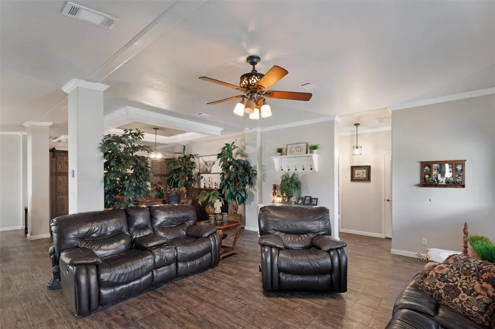 4081 Fm 2736 Campbell, TX 75422
