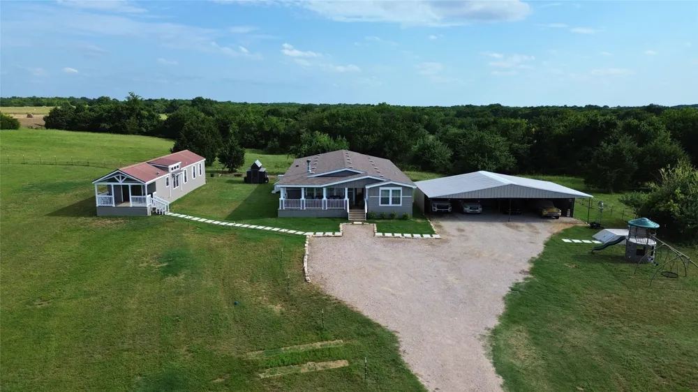 4081 Fm 2736 Campbell, TX 75422