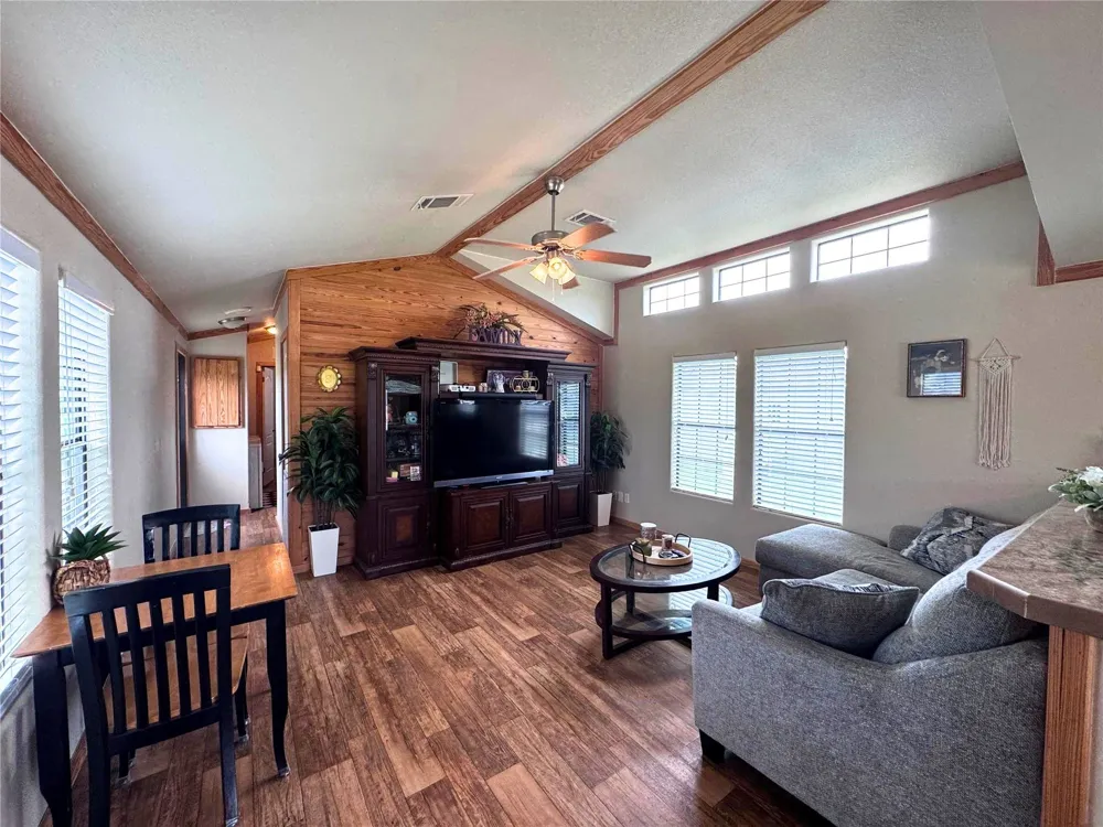 4081 Fm 2736 Campbell, TX 75422