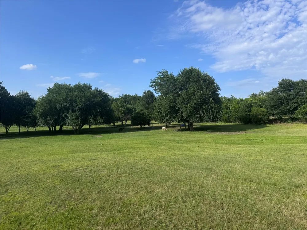 4081 Fm 2736 Campbell, TX 75422