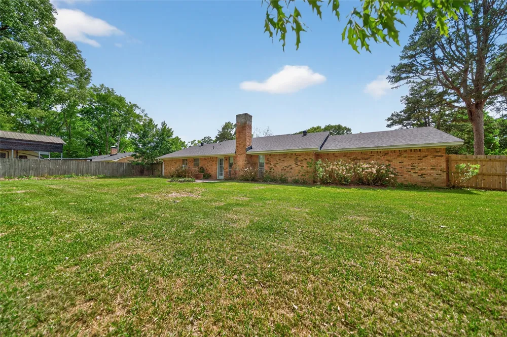 15515 Nell Lynn Lane Tyler, TX 75707