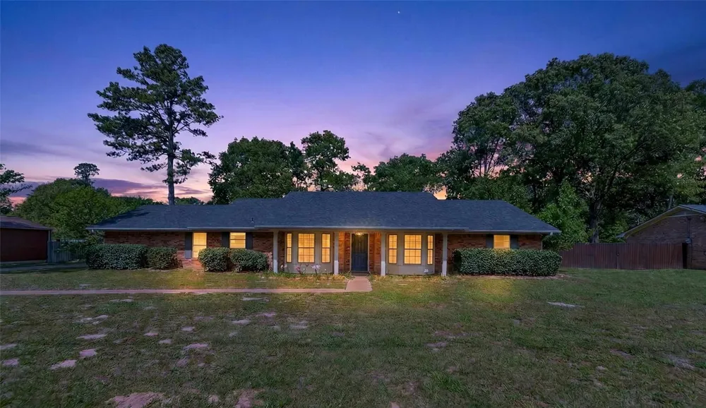 15515 Nell Lynn Lane Tyler, TX 75707