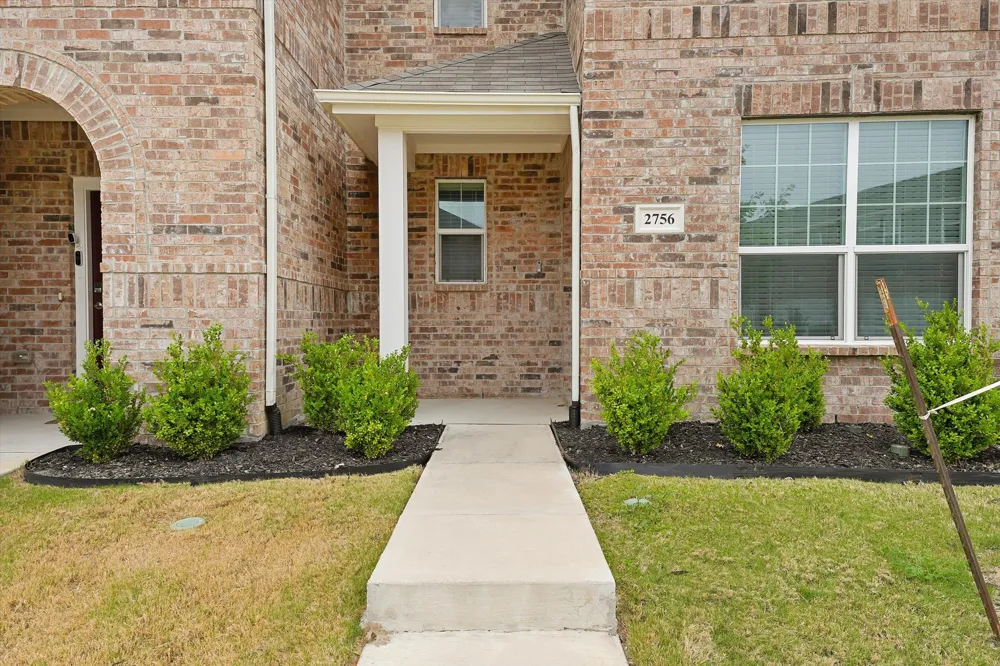 2756 Baneberry Lane Mesquite, TX 75150