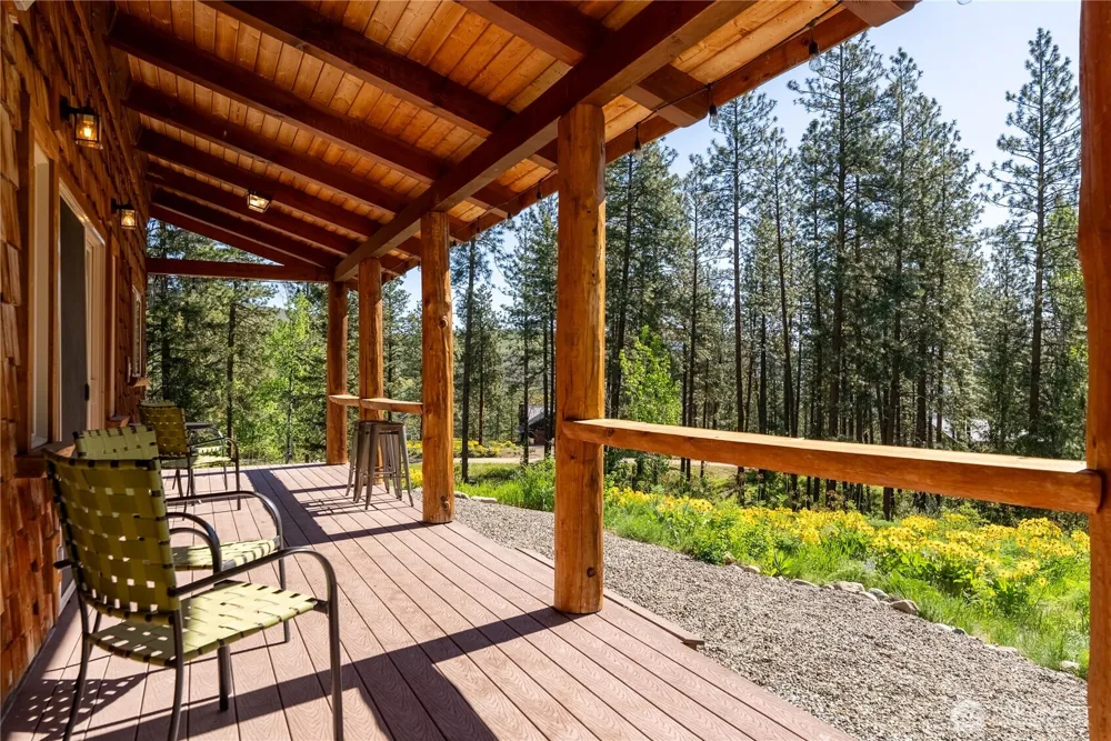 23 Whitebark Lane Winthrop, WA 98862