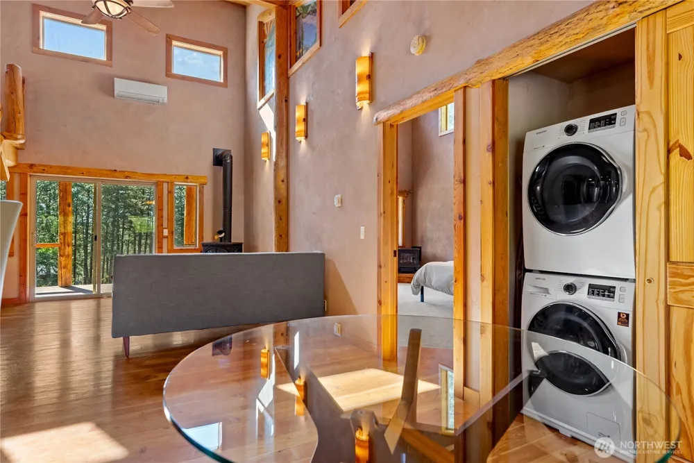 23 Whitebark Lane Winthrop, WA 98862