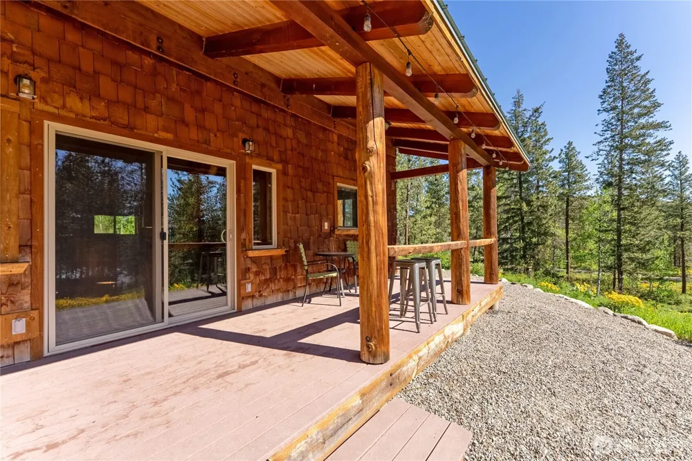 23 Whitebark Lane Winthrop, WA 98862