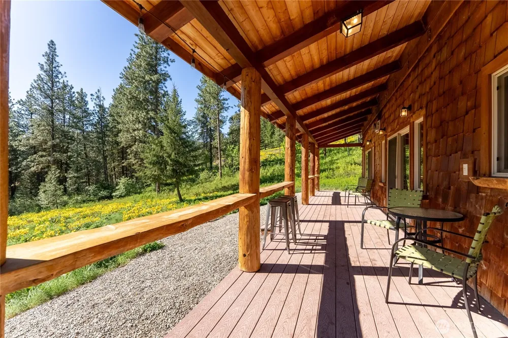 23 Whitebark Lane Winthrop, WA 98862